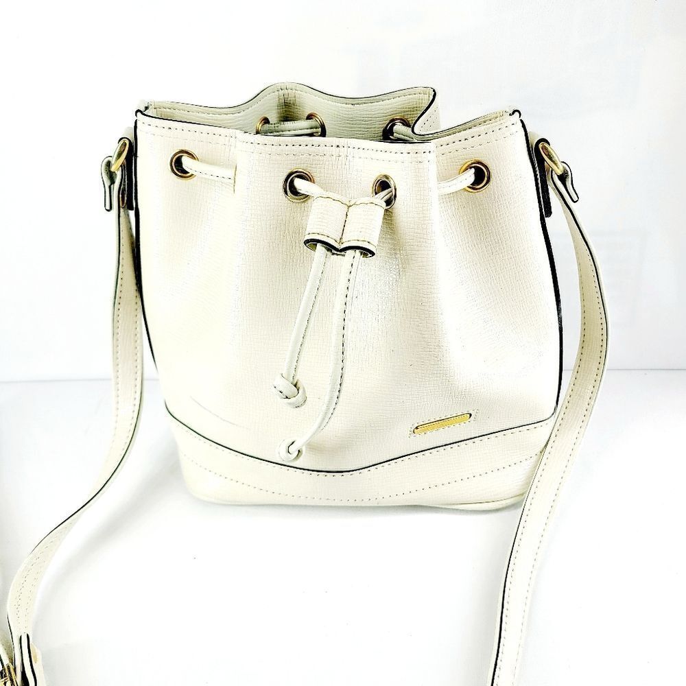 Nana Leather Drawstring Bag